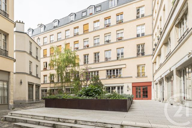 Appartement F4 à vendre - 4 pièces - 136.0 m2 - PARIS - 75011 - ILE-DE-FRANCE - Century 21 Chorus Saint-Antoine